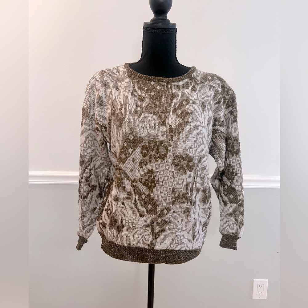 80’s vintage sweater with shoulder pads